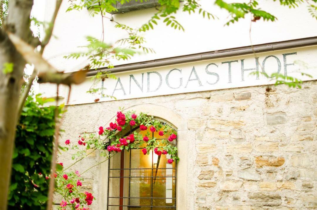 Landgasthof Am Koenigsweg Ohmden Екстериор снимка